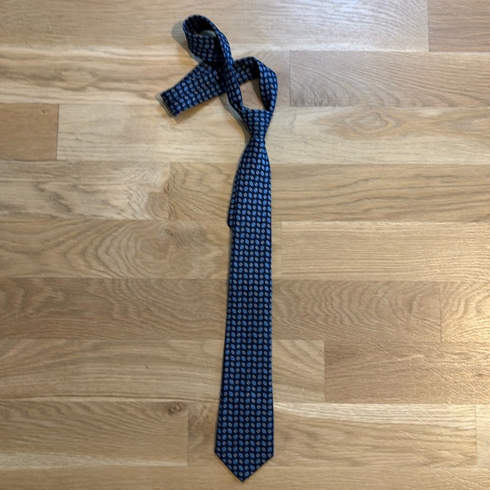 Banana republic tie